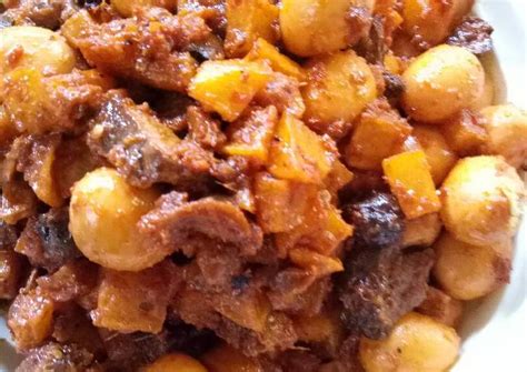 Mencoba resep nasi goreng rumahan spesial di rumah untuk hidangan keluarga. Resep Sambal Goreng Kentang Telur Puyuh Sederhana - Cara ...