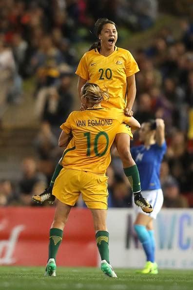 Her father and brother are australian rules footballers roger kerr and daniel kerr. The 30 best (and worst) Sam Kerr photos ever - FTBL | The ...