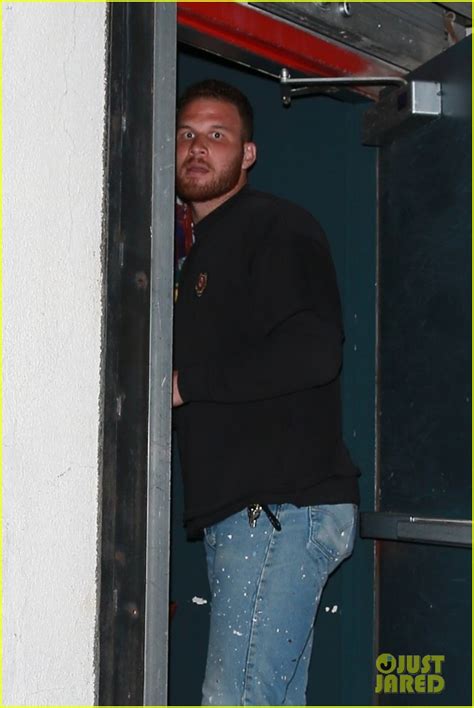 It appears that beer is also cool with kylie's sister, kendall, which is interesting considering that the singer has been romantically linked to the model's ex, nba star blake griffin. Madison Beer Heads to Dinner with Blake Griffin in LA ...