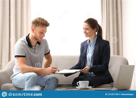 Joven garcia in palm bay, fl accepts 25+ insurances. Young Man Signing Contract With Female Insurance Agent Stock Photo - Image of life, agent: 151331728