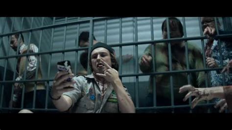 Tye sheridan, logan miller, joey morgan. Scout's guide to the zombie apocalypse - Review | River Online
