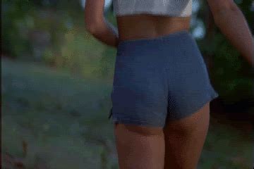 Double bubble jiggly big booty ebony sisters walking in swea. Things That Bounce Thursday (11 GIFS) - theChiveClub Sexy ...