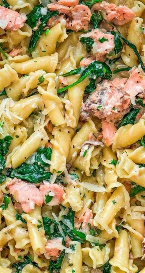 Add garlic and crushed red pepper flakes; This Salmon Pasta with Spinach - dessert recipes diabetics