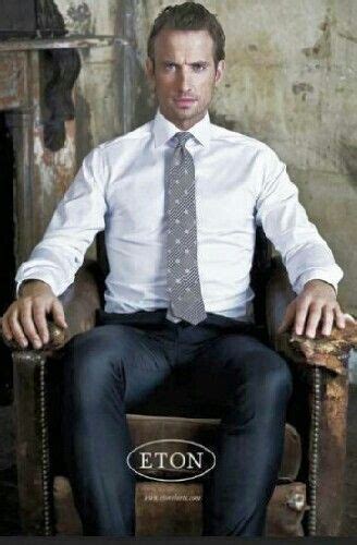 A wetsuit should fit snug, but not be restrictive. Pin by Theman on 襯衫