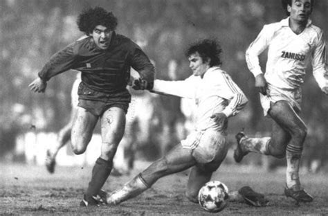 José antonio camacho was one of the best defenders who has played at the bernabéu and defined an era for real madrid and spain through his top class defending and, above all, his commitment and. Maradona vs Camacho, 1982 | Diego, Soccer, Nostalgia