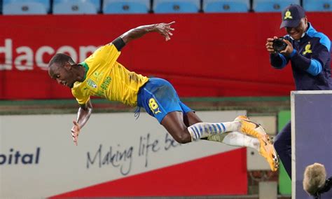 This website will also be providing live updates under our live blog heading above. Nedbank Cup | Mamelodi Sundowns vs Stellenbosch - Mamelodi ...