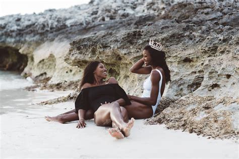 She was the 400 metres olympic champion in 2016 a. Olympian Shaunae Miller Stages Empowering Swimsuit Shoot ...