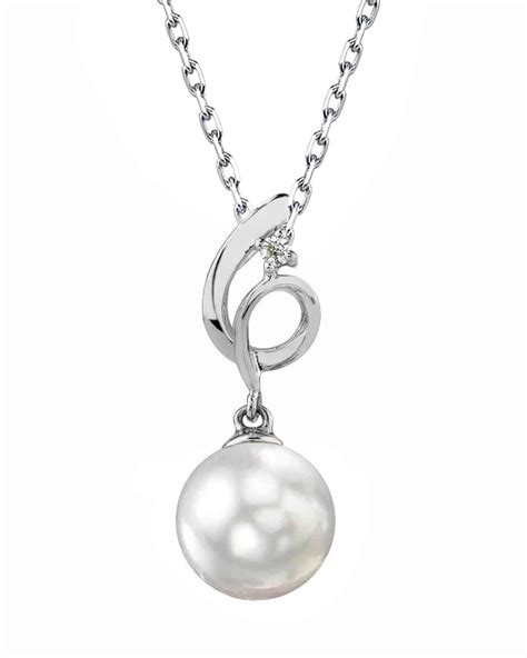 Traditionally your 30th wedding anniversary gifts would be pearl, a great gift if you are a woman but a bit tricky if you are a man. Breathtaking 30th Wedding Anniversary Gifts Your Wife Will ...