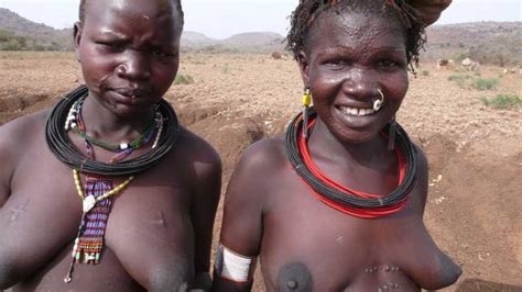 Du bist nicht zufallig im club, ich weis, dass du mich stalkst (ey, ey). Südsudan - Lebensgefahr bei Reisen- Berichte 2009 und 2010 ...