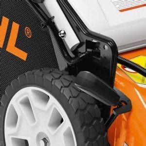 The rma 510 battery powered lawn mower is made for the homeowner with a small to medium sized yard. Battery Lawn Mower | Stihl RMA 510 V, AL101 + 1 x AP300 ...