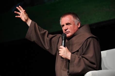 Csaba böjte is an ethnic hungarian franciscan monk, author, humanitarian, and director and founder of the saint francis foundation of deva,. Böjte Csaba holnap Felvidékre érkezik - Körkép.sk