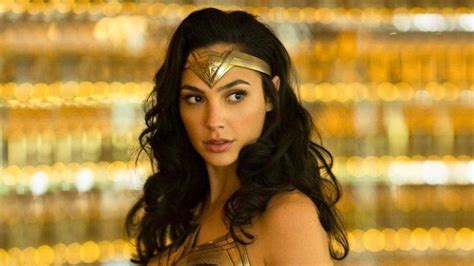 Chris pine, connie nielsen, gal gadot and others. Wonder Woman Full Movie HD: Download & Nonton Streaming di ...
