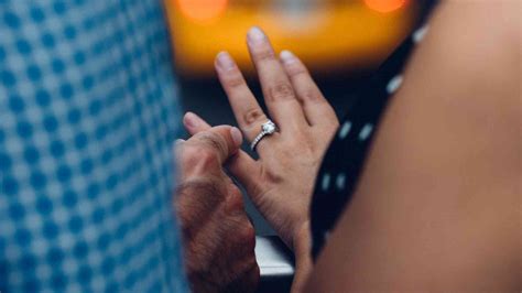 How to figure out her ring size in secret. How to secretly find out your partner's ring size ...