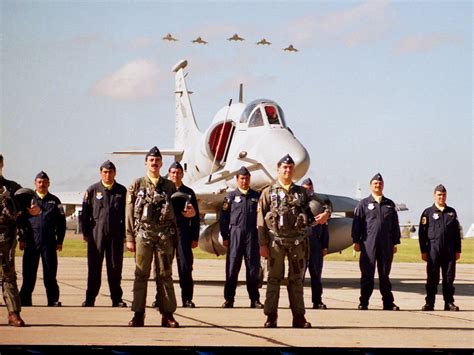 Escuela de aviacion militar apertura: TODA LA AVIACION - MALVINAS ARGENTINAS - : DÍA DE LA ...