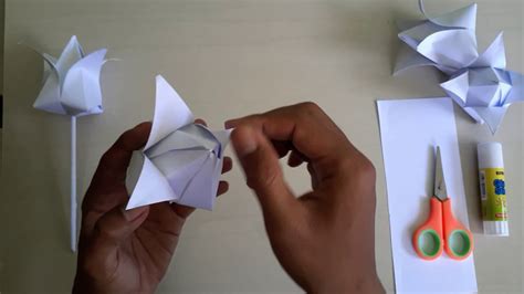 Salah satu keuntungan mengenal origami adalah anda bisa membuat seni yang indah menggunakan selembar kertas. Cara Melipat Origami Bunga Tulip - YouTube