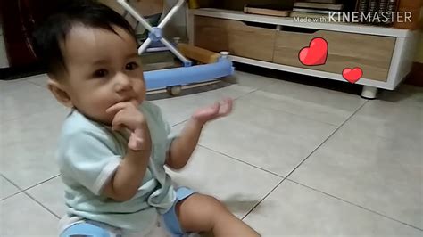 6 tahap tumbuh kembang bayi umur 1 bulan yang harus mama tahu. PERKEMBANGAN BAYI 10 BULAN - YouTube