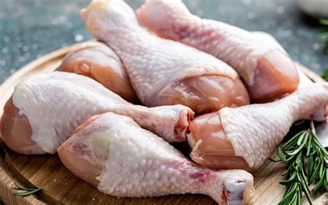 Daging ayam biasanya paling gampang dimasak dengan cara digoreng. Bumbu Bistik Ayam Giling Yang Mudah Dibuat Dirumah