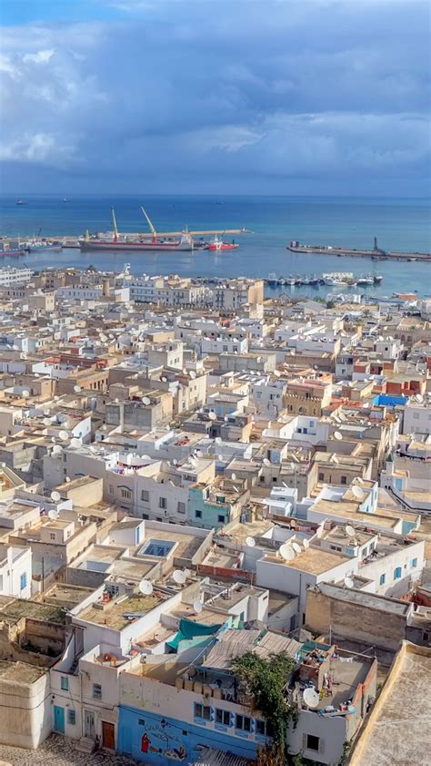 Vzhledem k tomu, že sousse je relativně velké město, člověk se tu setká se všemi typickými tvářemi tuniského života. Sousse, Tunisia | Places to visit, Cool places to visit ...