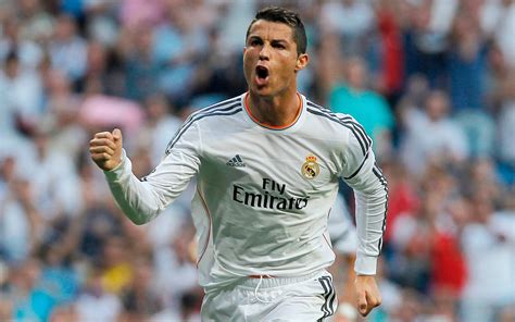 Feel free to download, share, comment and discuss every wallpaper you. Cristiano Ronaldo Wallpaper Real Madrid (67+ images)