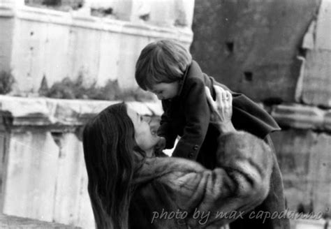 Da questa bellissima storia d'amore è nato il figlio francesco menegatti, classe 1969. Positano MY LIFE: Nozze d'ORO in Casa MENEGATTI -FRACCI