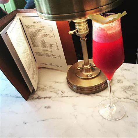 An artist originally from new york, turner moved to downtown savannah just three years ago and has since become a licensed real estate agent in both georgia and south carolina. Cora Bett Thomas Realty & Associates - Real Estate, Homes, U.S. and International Luxury Homes ...