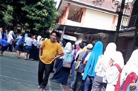 We did not find results for: Ini Isi Surat Edaran Terbaru Kemendikbud Terkait Penyesuaian Kuota PPDB 2019 - http://www ...