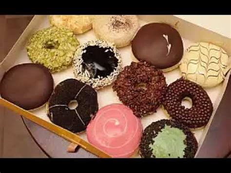 ~ selamat mencoba ~ resep ini anti gagal looh yaaa dan donatnya lembut banget. Resep Donat Jco Oreo - Resep Emak-Emak