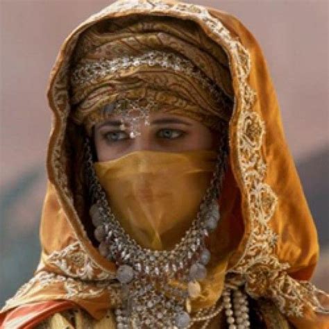 Born about 1160 in jerusalem, palestine. Top Ten Orange Movie Dress | Eva green, Kingdom of heaven ...