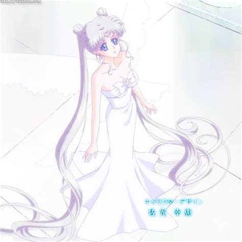 Sailor moon crystal , too. Queen Serenity - Sailor Moon