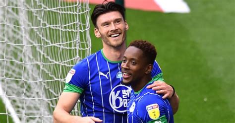 Kieffer moore has completed a permanent transfer to cardiff city from wigan athletic, subject to international clearance. Cardiff City in the lead as Championship clubs race for ...