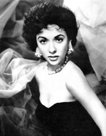 When moreno was 11 years old, she lent her voice to spanish language versions of american films. Young Rita Moreno Puerto Rican 🇵🇷singer actress dancer. | Rita moreno, Hollywood, Singin' in the ...