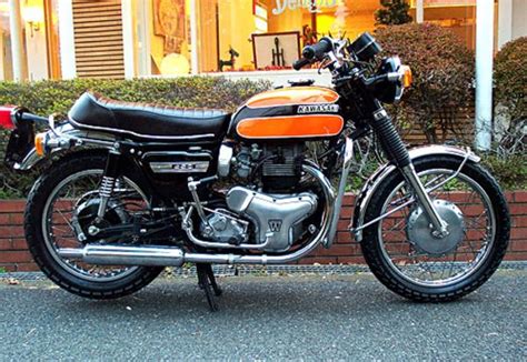 Just like retro riding gear, the kawasaki w800 café ups the cool factor but has modern tech to make riding in style. KAWASAKI W-series 即將走入歷史?? - 重機老野郎