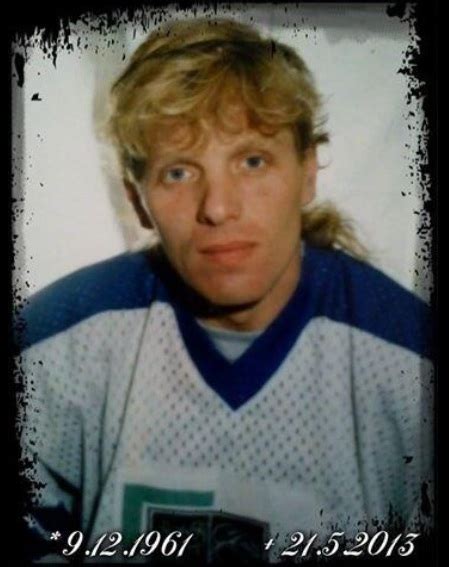 241 likes · 1 talking about this. Cesta Davida Pastrňáka do Bostonu - 1. díl - CS Hockey