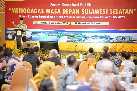 Wakil gubernur terpilih sulawesi selatan andi sudirman sulaiman memberikan sambutan dalam acara seminar cara halal kredit bersama dr. Wakil Gubernur Sulawesi Selatan Andi Sudirman Sulaiman ...