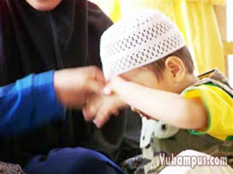 Check spelling or type a new query. Bacaan Doa Agar Anak Sholeh dan Sukses Arab, Latin, Terjemahan - YuKampus
