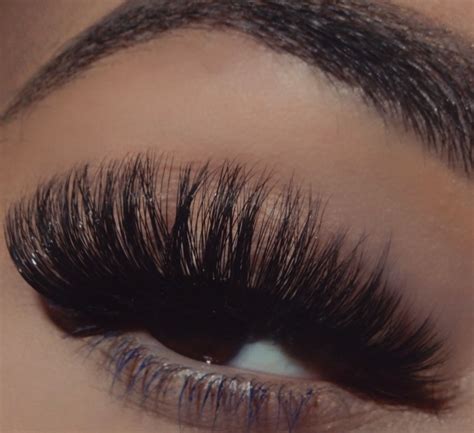 Read how to clean false eyelashes and learn how. Pin by Fab Make Up and Lashes on False Eyelash Tips ...