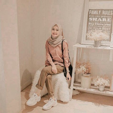 Ggambar style hijab tp cowboy : 30+ Best Ideas For Style Hijab Remaja Gemuk (Dengan gambar ...