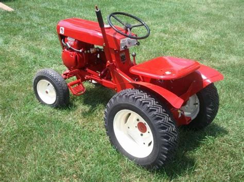 L a w n & garden tractors. 1962 502 - 1955 to 1964 - RedSquare Wheel Horse Forum