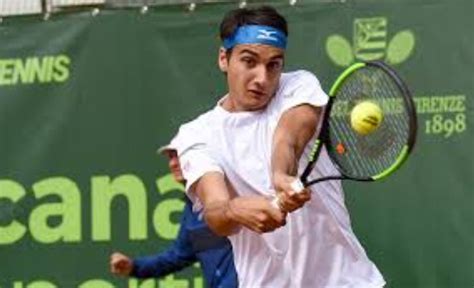 Born 11 may 1995) is an italian professional tennis player. Roland Garros: Sonego, Sinner e la Trevisan volano agli ...