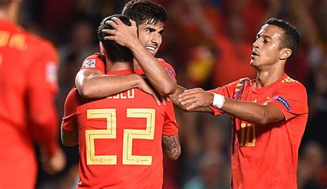 Spanien overvandt en stærk kroatisk start og kørte sejren sikkert hjem. HIGHLIGHTS Spanien gegen Kroatien: Tore im Video - Spanien ...