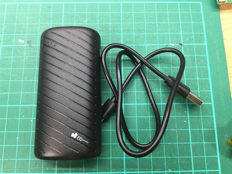 Weighing in at 1 pound, it is certainly towards the. PowerBench - USB Power Bank Reviews | EC Technology ...