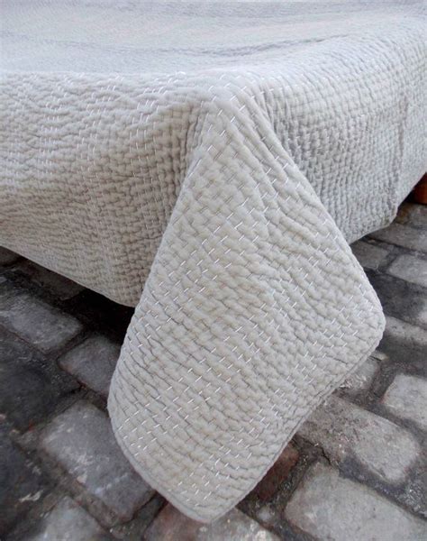 We did not find results for: Grey quilted bedspread, stripe pattern, cotton kantha ...