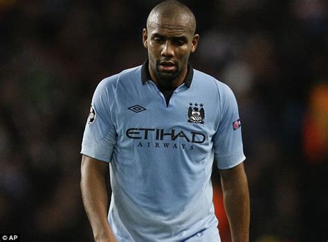 Maicon began his career in his native country with cruzeiro, after initially playing for grêmio and criciúma at youth level. Manchester City will listen to offers for Maicon | Daily Mail Online