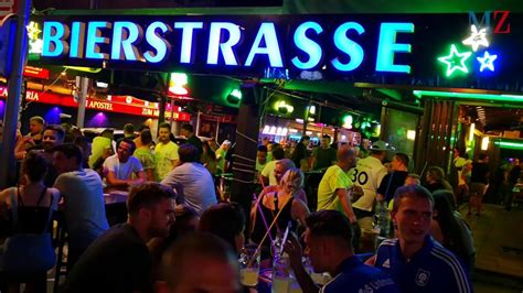 Während der vergangenen sieben tage kletterte die zahl der neuinfektionen nach angaben. Hunderte deutsche Partyurlauber feiern ohne Masken und ...