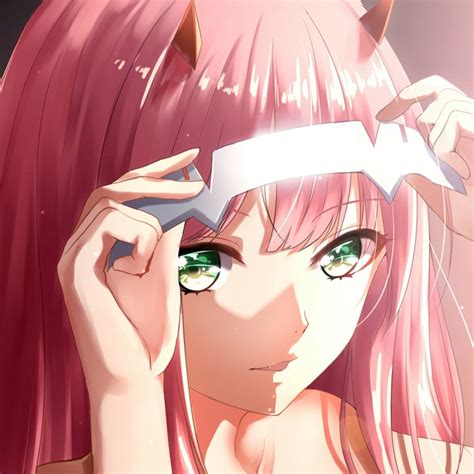 Background zero two phone wallpaper 081 x zero two darly in fraxx zero two 1080 1080 zero two desktop background zero two kid form 1080 x 1080 zero two sucker 1080x1080 zero two aesthetic pfp 1080 darling zero two fan art. Zero Two 1080X1080 / Zero Two Cosplay By Ays Mk Ays On We ...