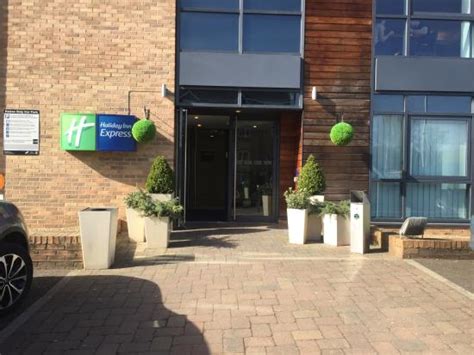 Save big with reservations.com exclusive deals and discounts. HOLIDAY INN EXPRESS HEMEL HEMPSTEAD Hotel: Prezzi 2020 e ...