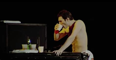 Maybe you would like to learn more about one of these? Lirik Lagu Queen - Bohemian Rhapsody dan Terjemahan + Maknanya - Kutau Lirik
