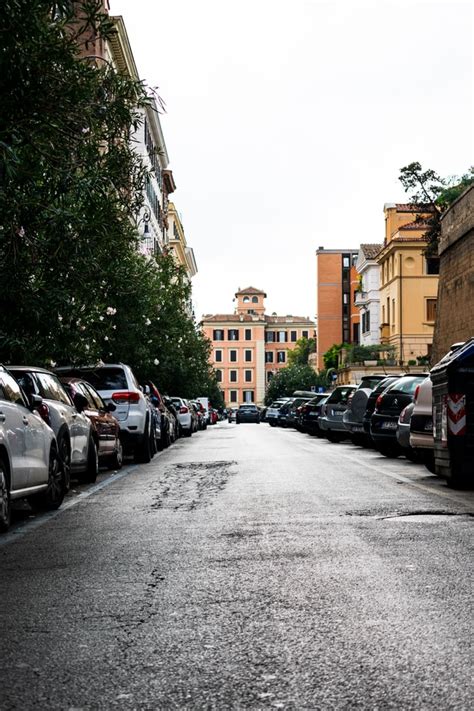 This is an automated facility. Parking Garages Vs On-Street Parking - Better HouseKeeper