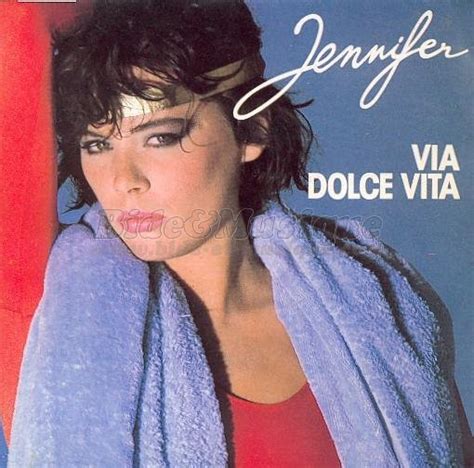 La jeune femme cherche a devenir actrice. Image : Jennifer - Via dolce vita - Bide et Musique