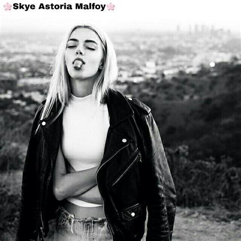 Life was clear as to which side he stood on. Skye Astoria Malfoy🌸 | Harry Potter Role Play Amino